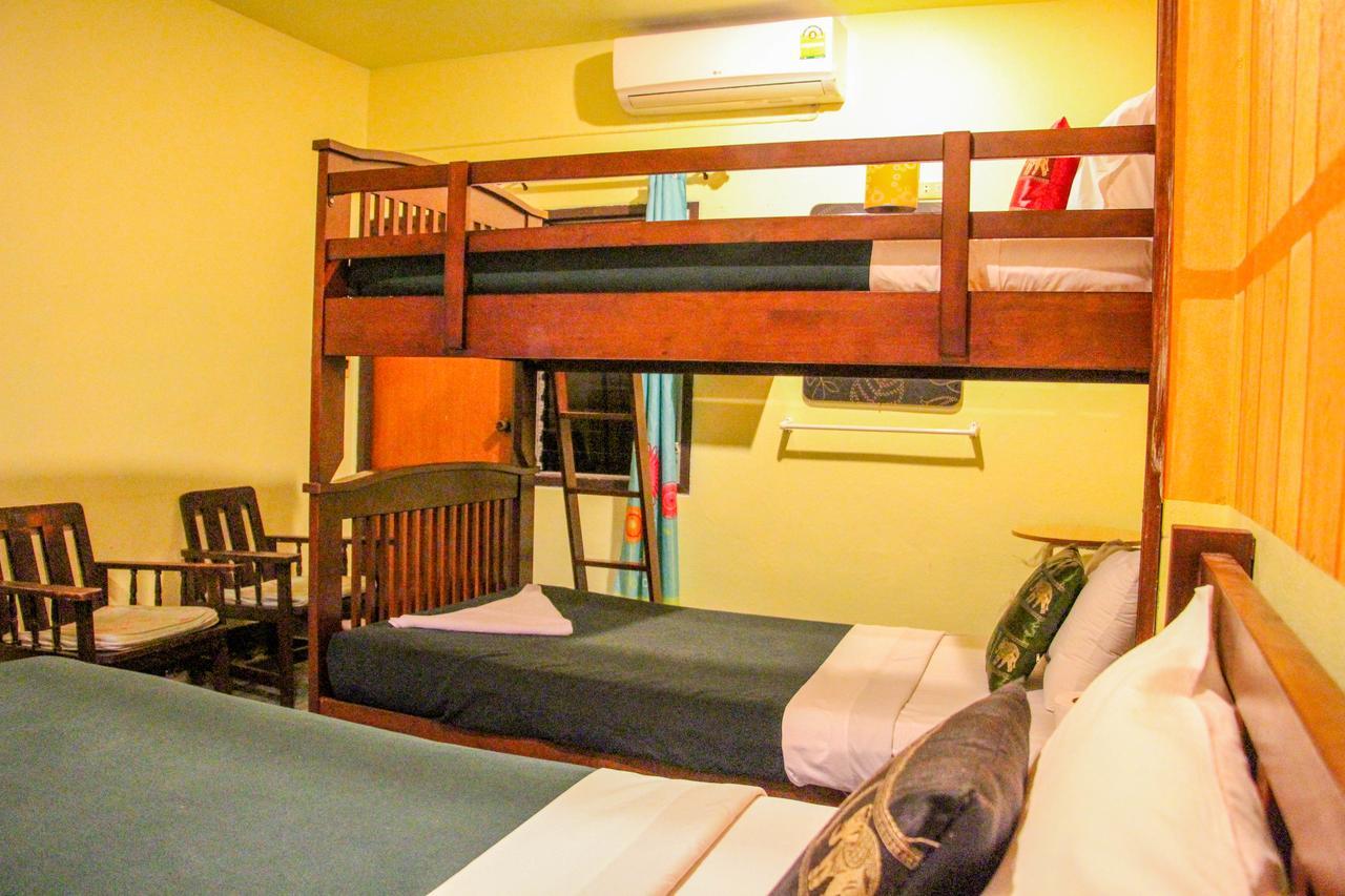 Aonang Grand Inn Ао Нанг Экстерьер фото